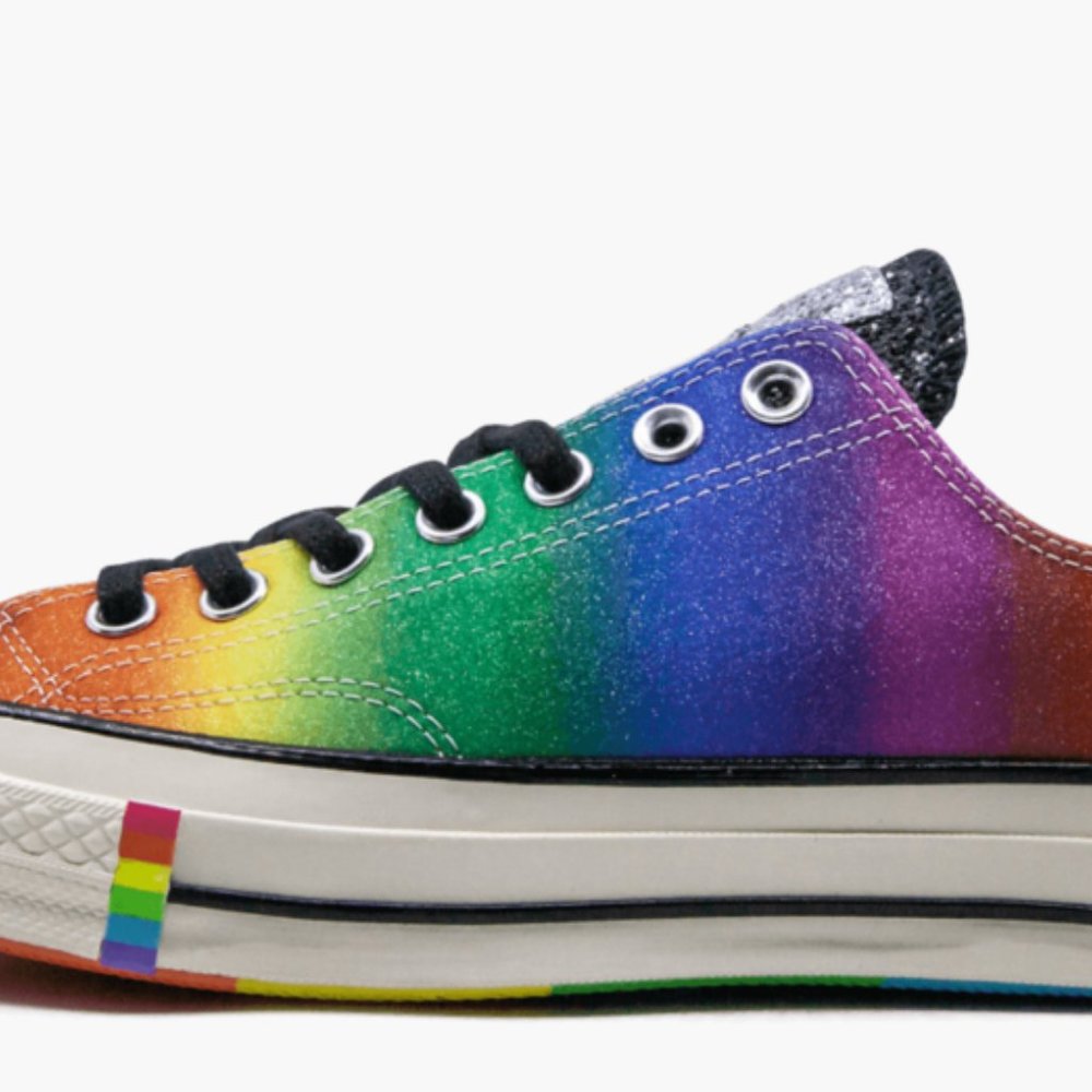 Converse Chuck  70 OX Rainbow “Pride” Sneaker